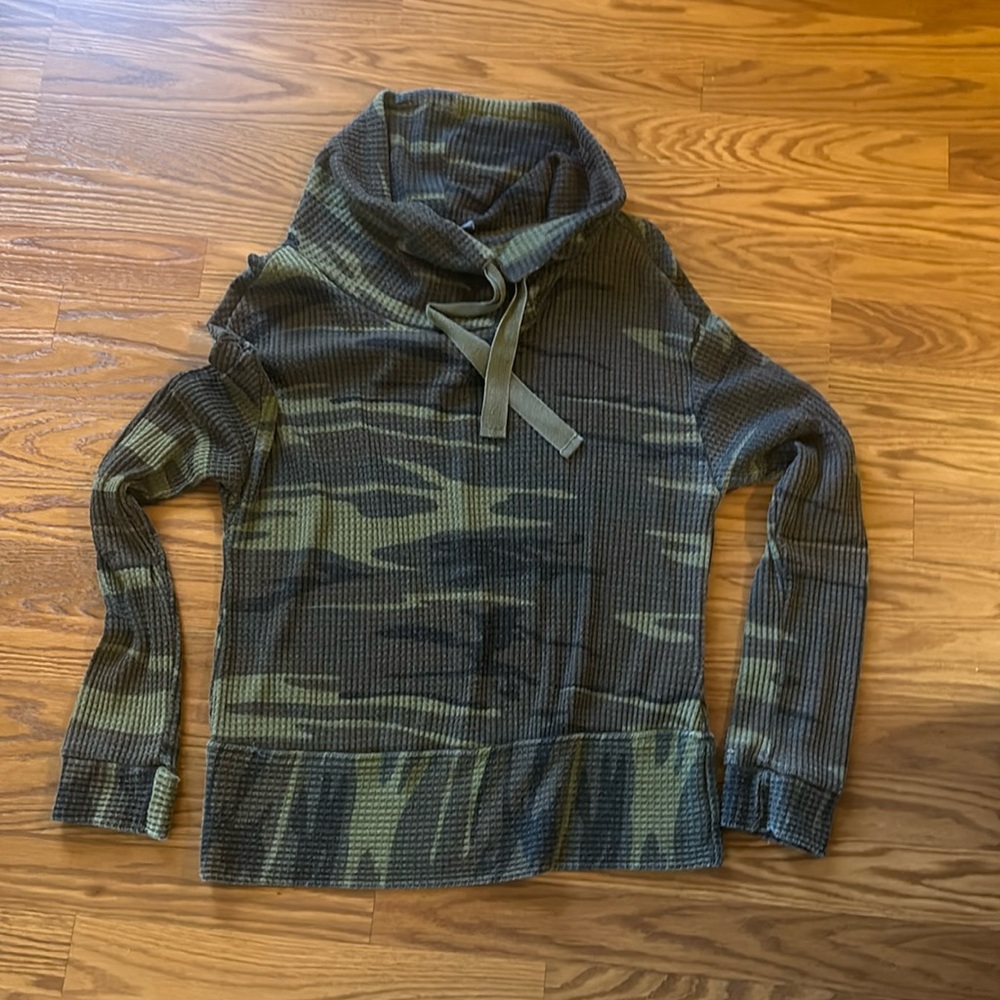 Z Supply top